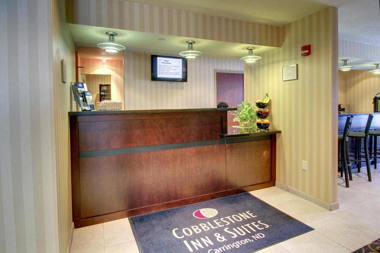Cobblestone Inn & Suites - Carrington Exterior photo